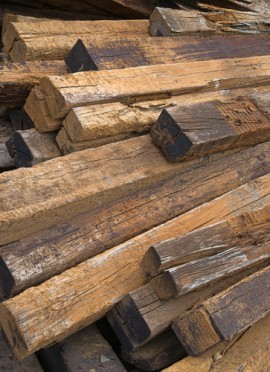 picture of creosote railroad ties